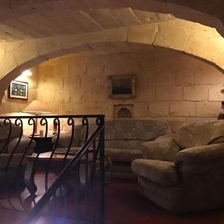 Charming 17Th Cent House Of Character In The Famous 3 Cities, Right Next To Valletta Cospicua Экстерьер фото