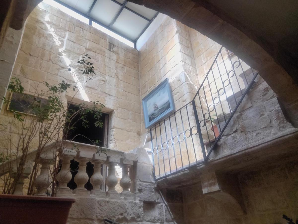 Charming 17Th Cent House Of Character In The Famous 3 Cities, Right Next To Valletta Cospicua Экстерьер фото