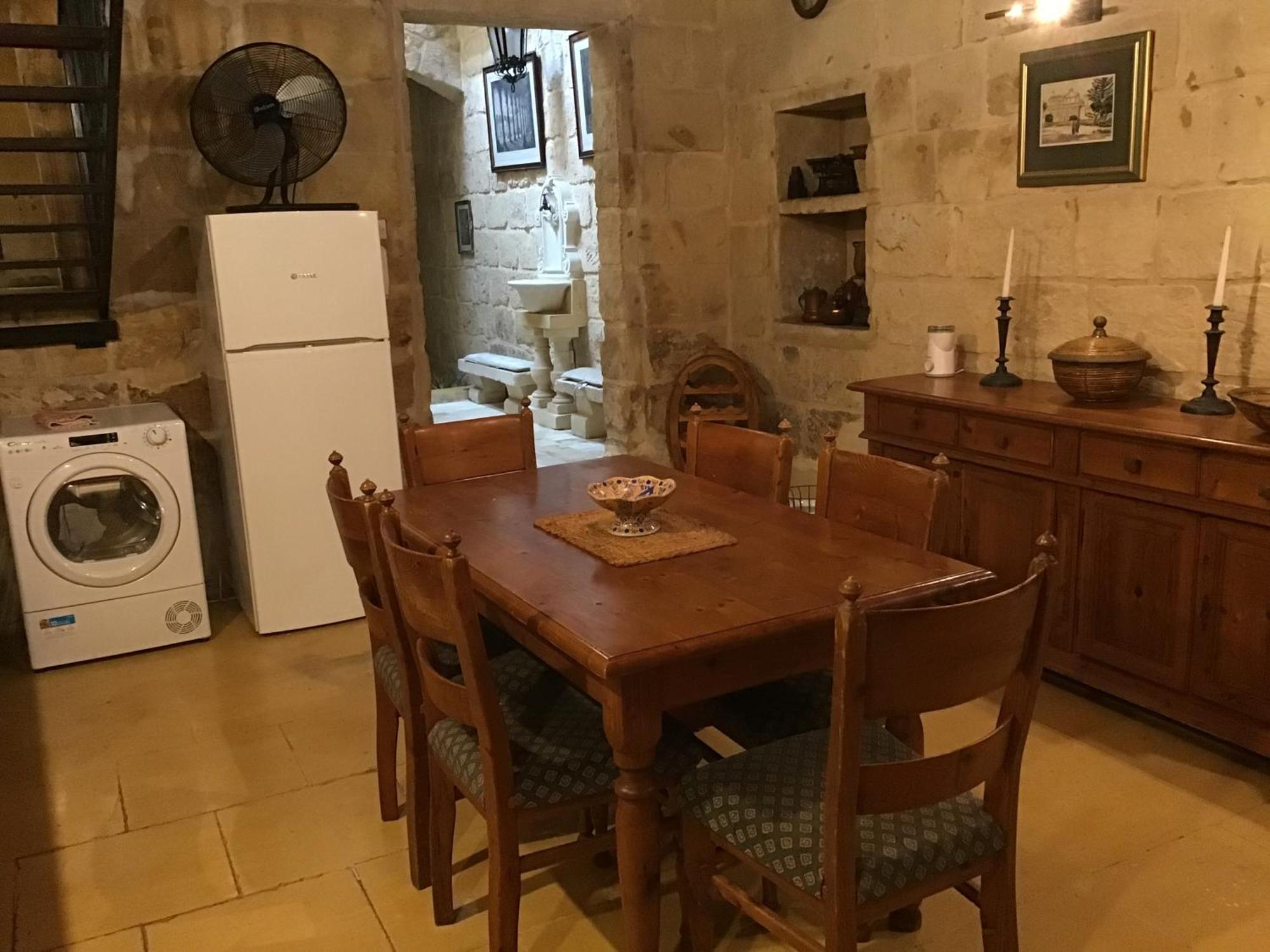 Charming 17Th Cent House Of Character In The Famous 3 Cities, Right Next To Valletta Cospicua Экстерьер фото